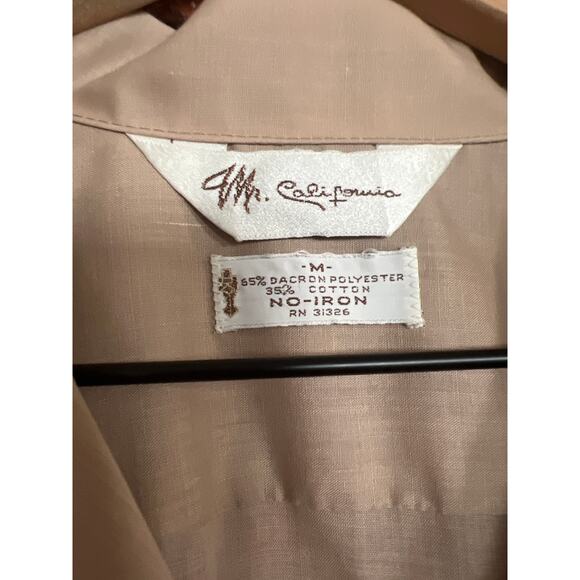 Vintage 1960s mens button down - Picture 4 of 5